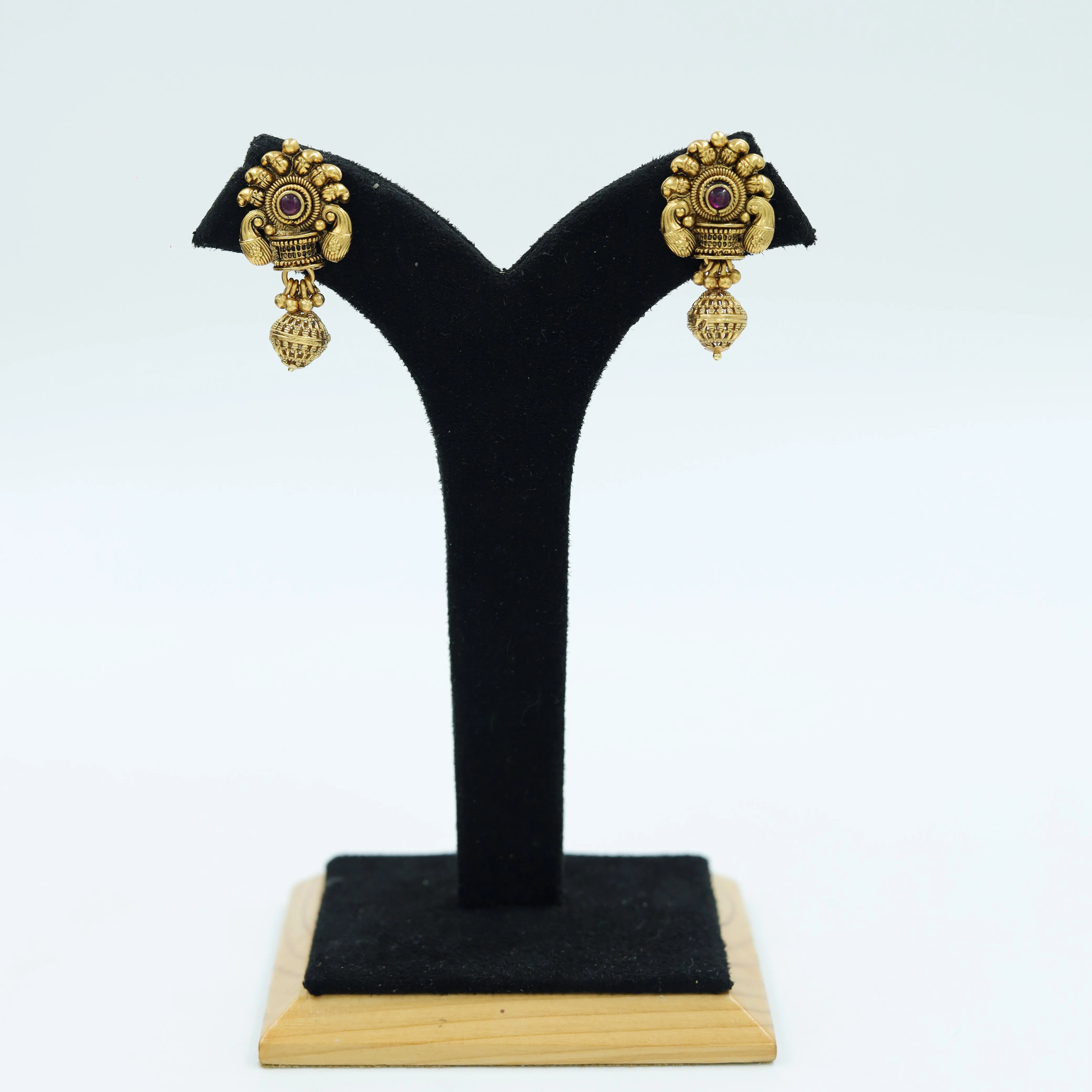 Antique Gold Plated Round Neck Necklace Set 10021-28